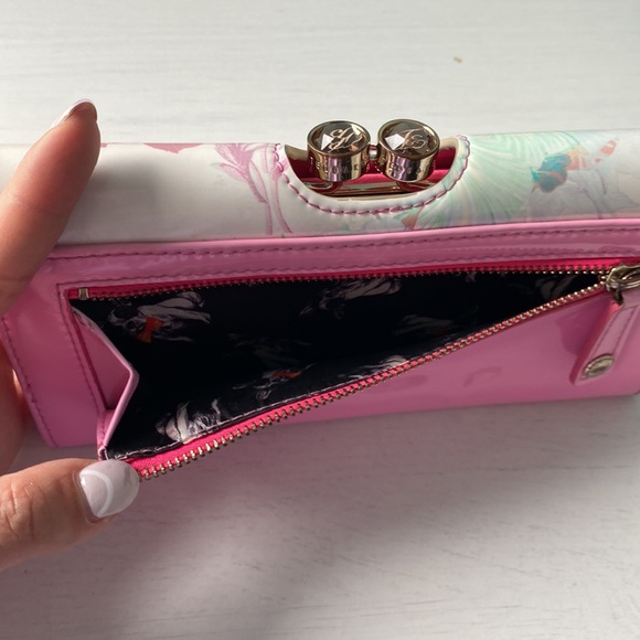 Used Ted Baker Long Wallet - Picture 7 of 16